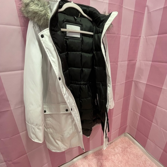 Calvin Klein Performance White Puffer Parka Jacket with Removable Faux Fur Hood - Picture 5 of 6